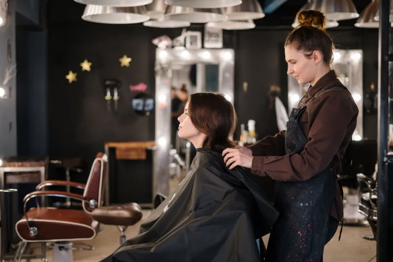 No Two Strands Are the Same: Why Adaptive Styling Techniques Outperform Generic Methods Every Time